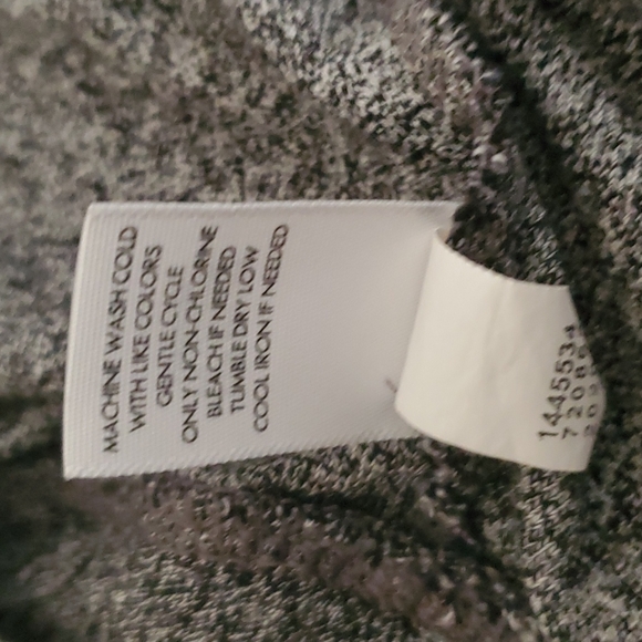 J Jill Wearever Collection Smooth Fit Pencil Skirt - Picture 5 of 5